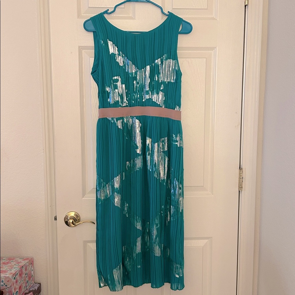 BCBGMaxAzria Teal, Tan + Silver Pleated Sleeveless Midi Formal Dress